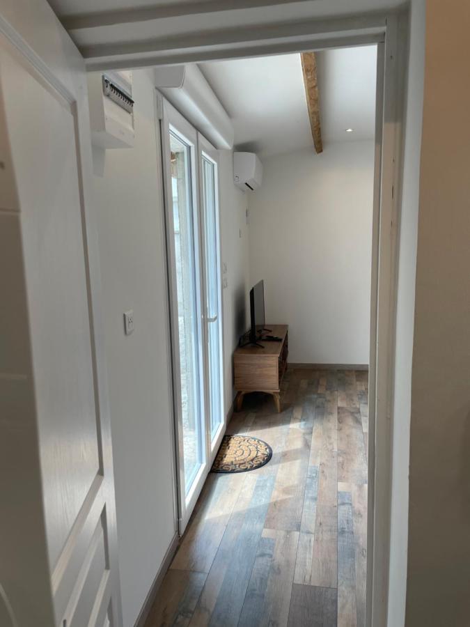 Studio 23 M2+Wifi +Parking Prive Aparthotel Oullins Εξωτερικό φωτογραφία